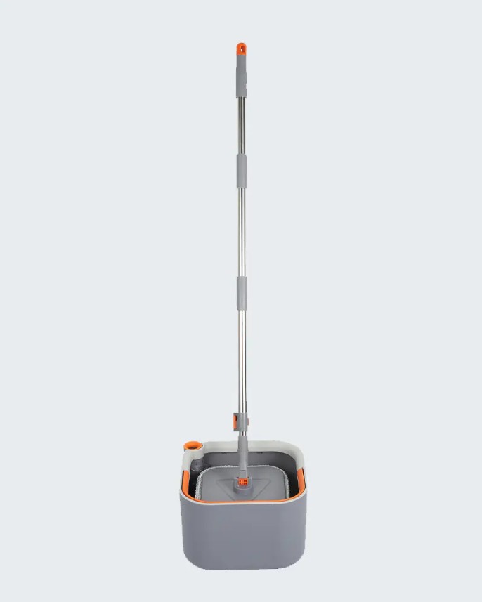 How to Use a Flat Mop Bucket Set Effectively?